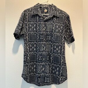 Reyn Spooner - Men's Short Sleeve Button-Up Shirt - Medium